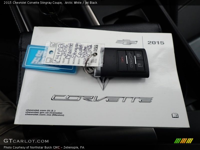 Arctic White / Jet Black 2015 Chevrolet Corvette Stingray Coupe