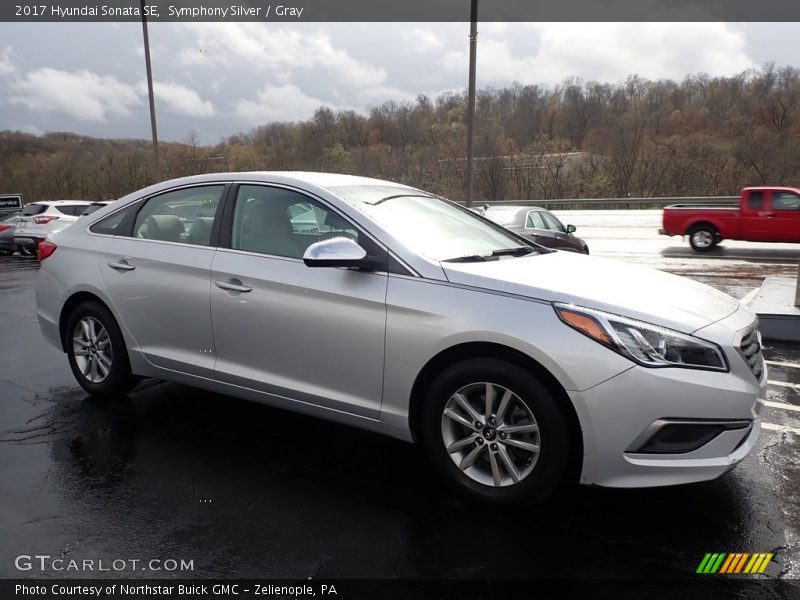 Symphony Silver / Gray 2017 Hyundai Sonata SE