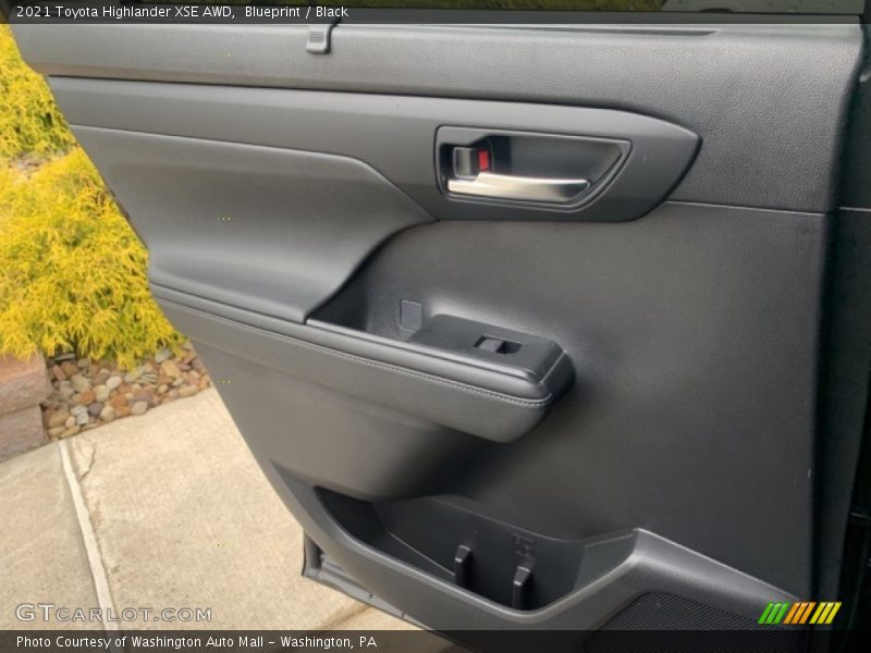 Blueprint / Black 2021 Toyota Highlander XSE AWD