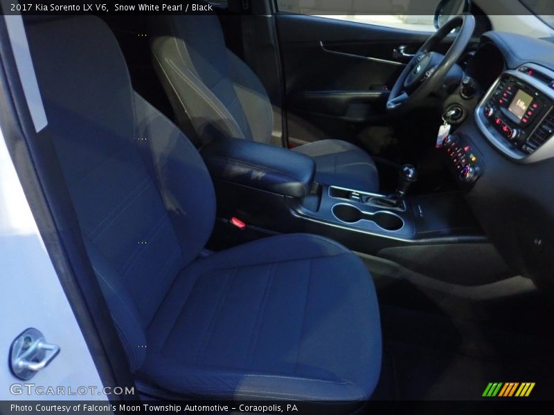 Snow White Pearl / Black 2017 Kia Sorento LX V6
