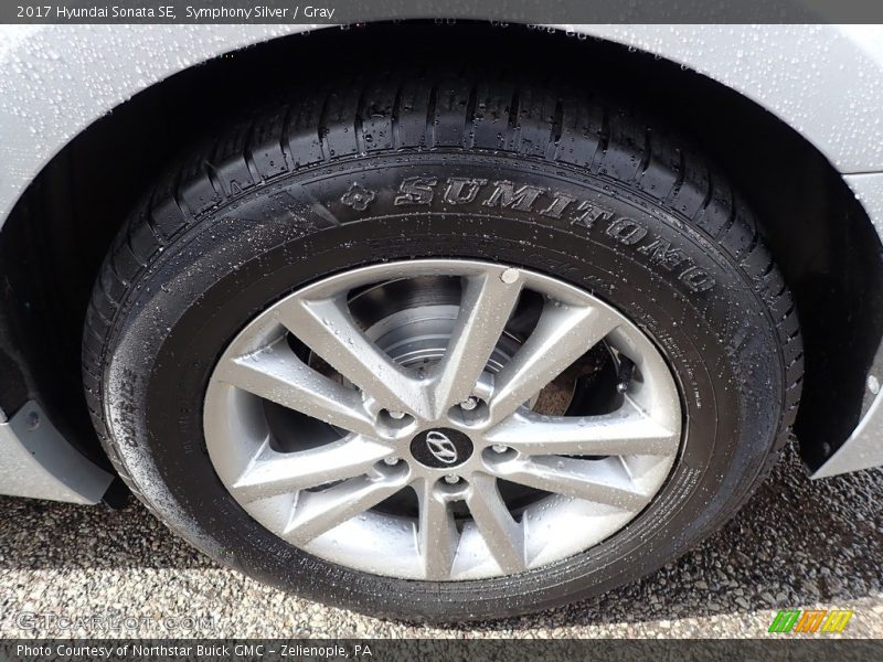 Symphony Silver / Gray 2017 Hyundai Sonata SE
