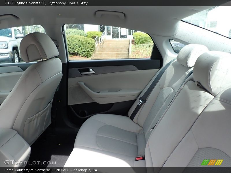 Symphony Silver / Gray 2017 Hyundai Sonata SE