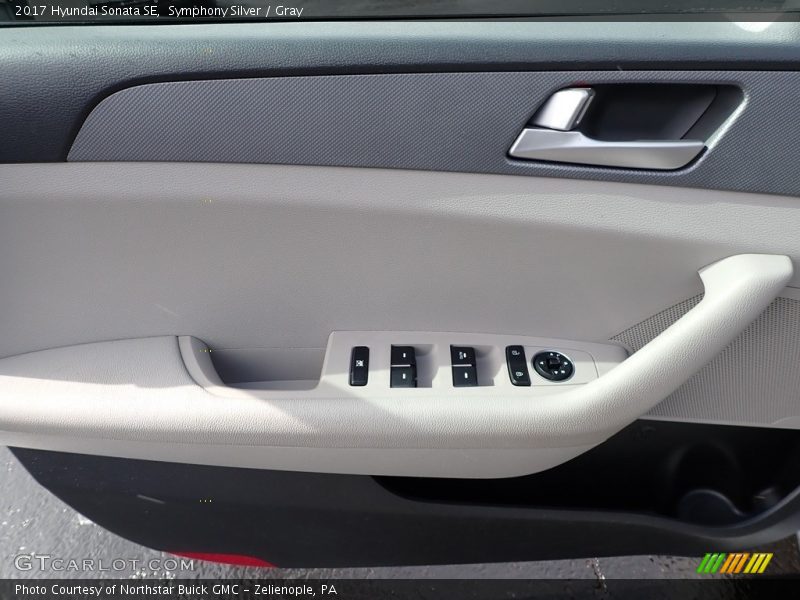 Symphony Silver / Gray 2017 Hyundai Sonata SE