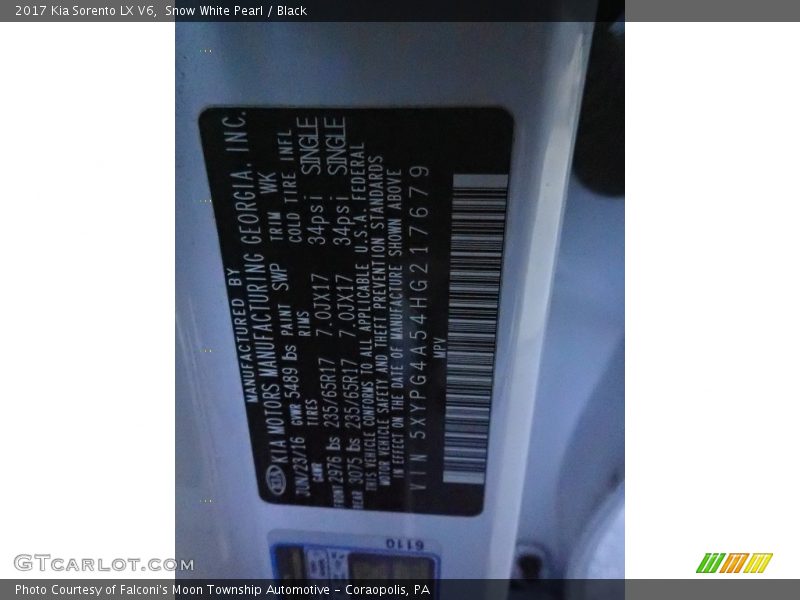 Snow White Pearl / Black 2017 Kia Sorento LX V6