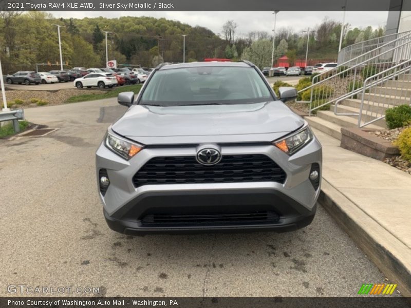 Silver Sky Metallic / Black 2021 Toyota RAV4 XLE AWD