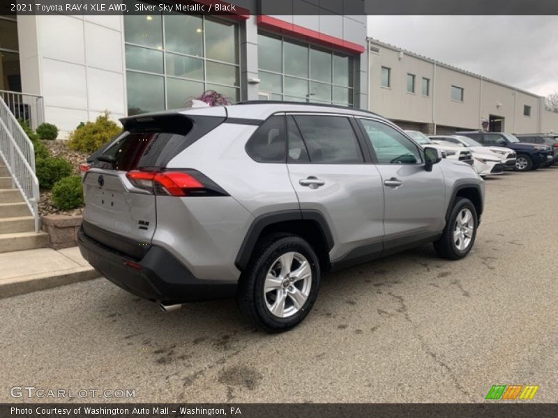 Silver Sky Metallic / Black 2021 Toyota RAV4 XLE AWD