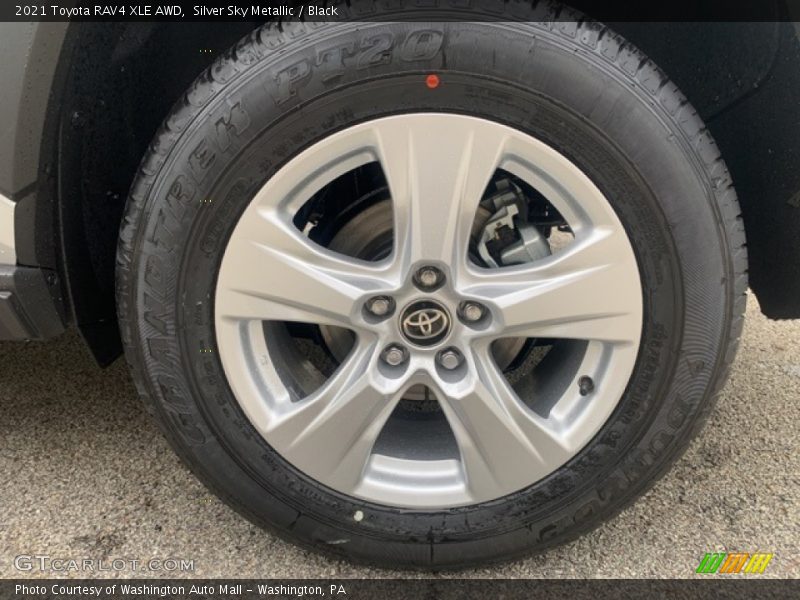 Silver Sky Metallic / Black 2021 Toyota RAV4 XLE AWD
