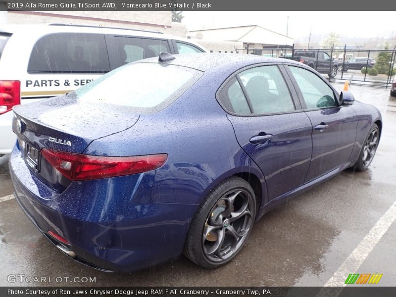 Montecarlo Blue Metallic / Black 2019 Alfa Romeo Giulia Ti Sport AWD