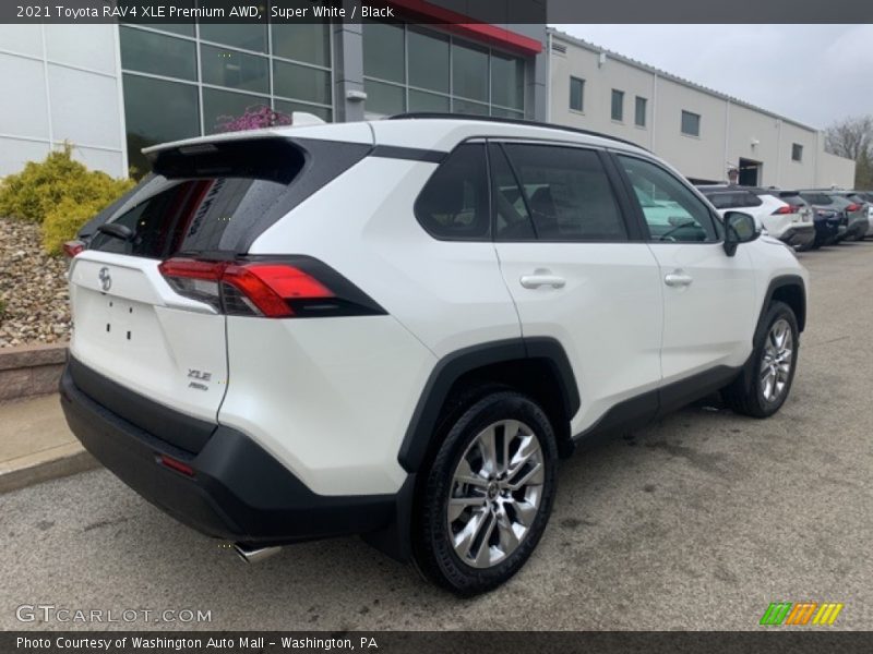 Super White / Black 2021 Toyota RAV4 XLE Premium AWD