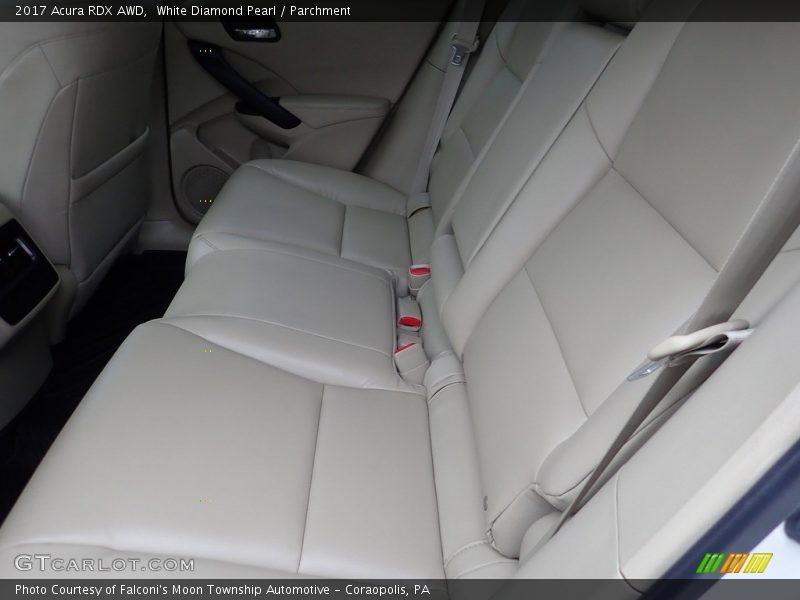 White Diamond Pearl / Parchment 2017 Acura RDX AWD