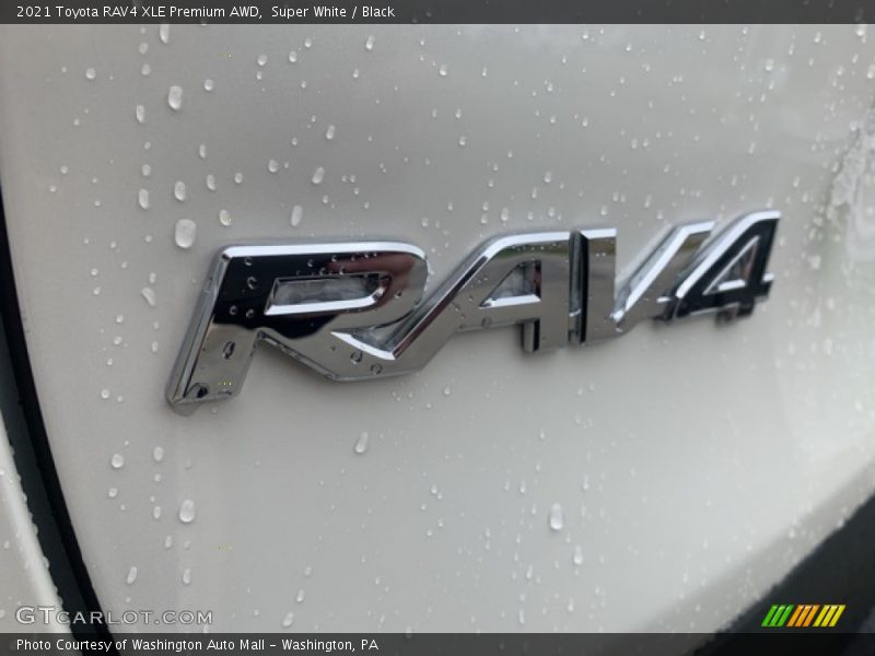 Super White / Black 2021 Toyota RAV4 XLE Premium AWD