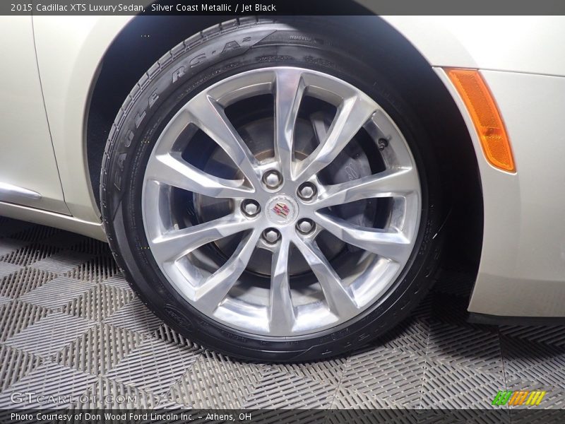 Silver Coast Metallic / Jet Black 2015 Cadillac XTS Luxury Sedan