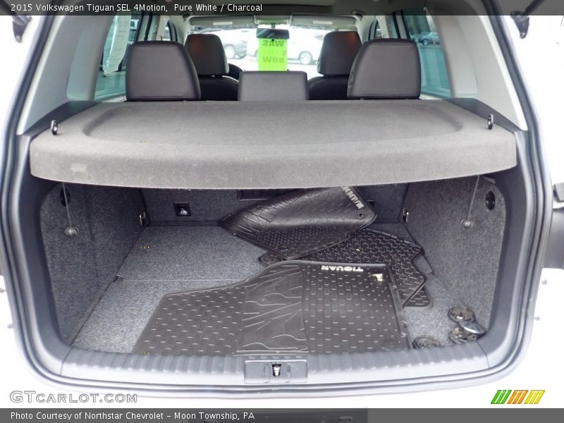  2015 Tiguan SEL 4Motion Trunk