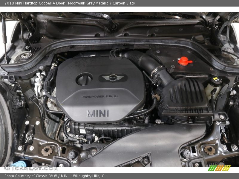 Moonwalk Grey Metallic / Carbon Black 2018 Mini Hardtop Cooper 4 Door