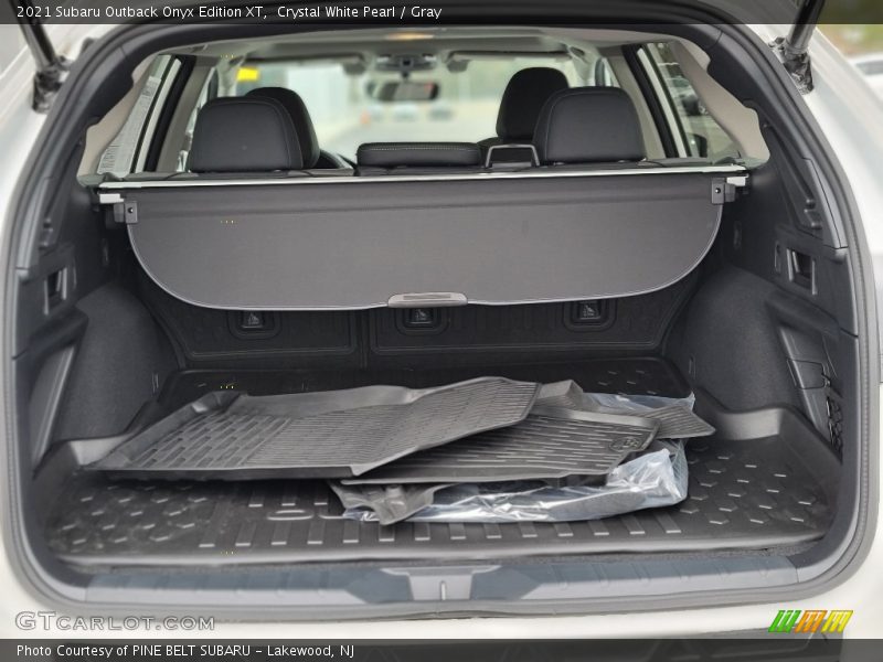 Crystal White Pearl / Gray 2021 Subaru Outback Onyx Edition XT