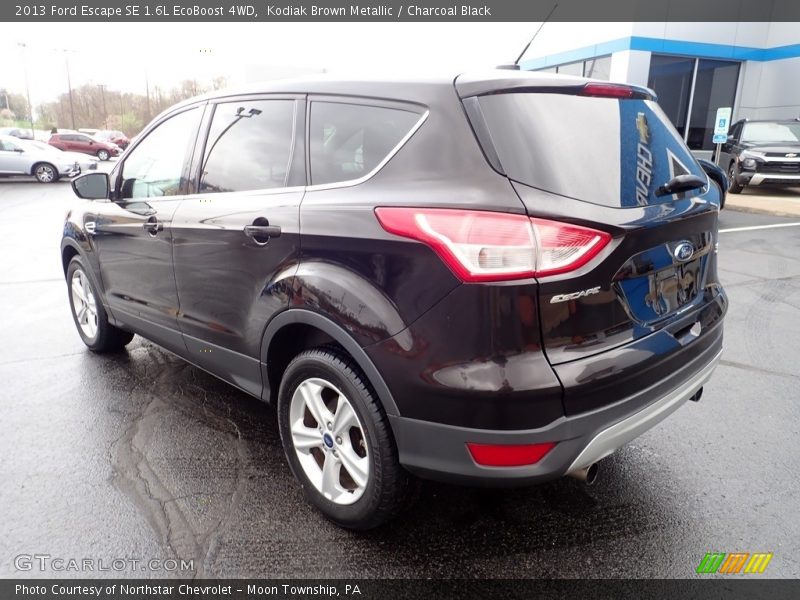 Kodiak Brown Metallic / Charcoal Black 2013 Ford Escape SE 1.6L EcoBoost 4WD