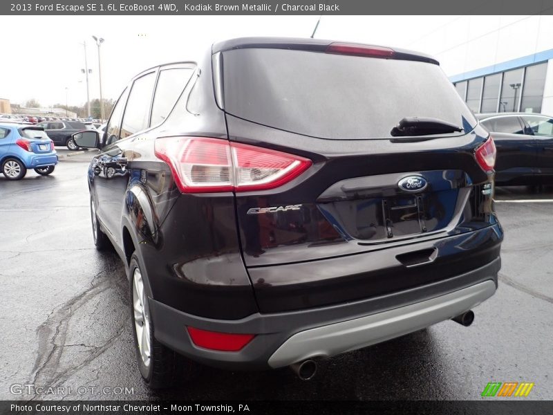 Kodiak Brown Metallic / Charcoal Black 2013 Ford Escape SE 1.6L EcoBoost 4WD