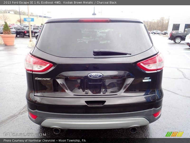 Kodiak Brown Metallic / Charcoal Black 2013 Ford Escape SE 1.6L EcoBoost 4WD