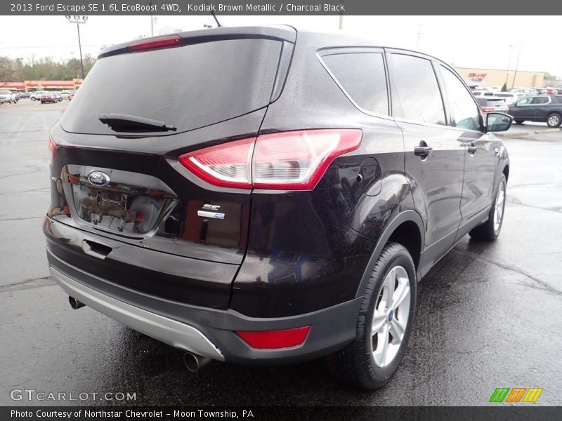 Kodiak Brown Metallic / Charcoal Black 2013 Ford Escape SE 1.6L EcoBoost 4WD