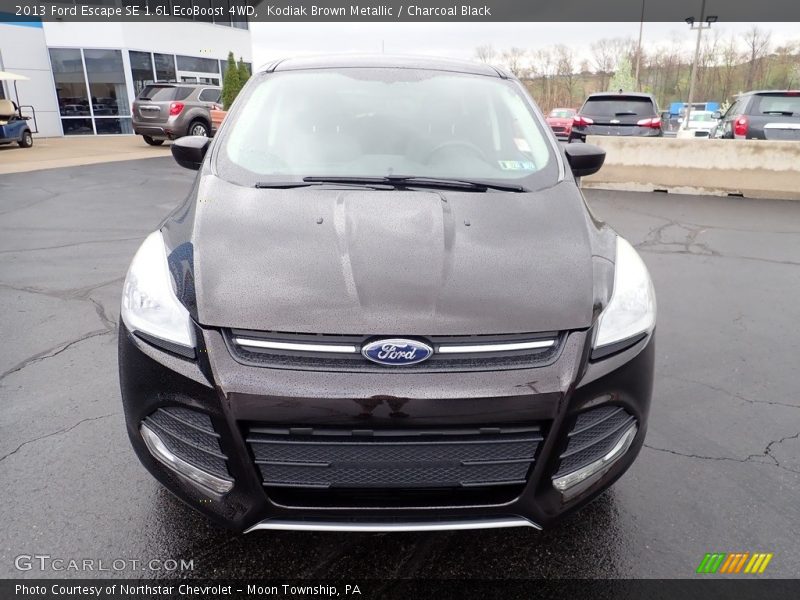 Kodiak Brown Metallic / Charcoal Black 2013 Ford Escape SE 1.6L EcoBoost 4WD