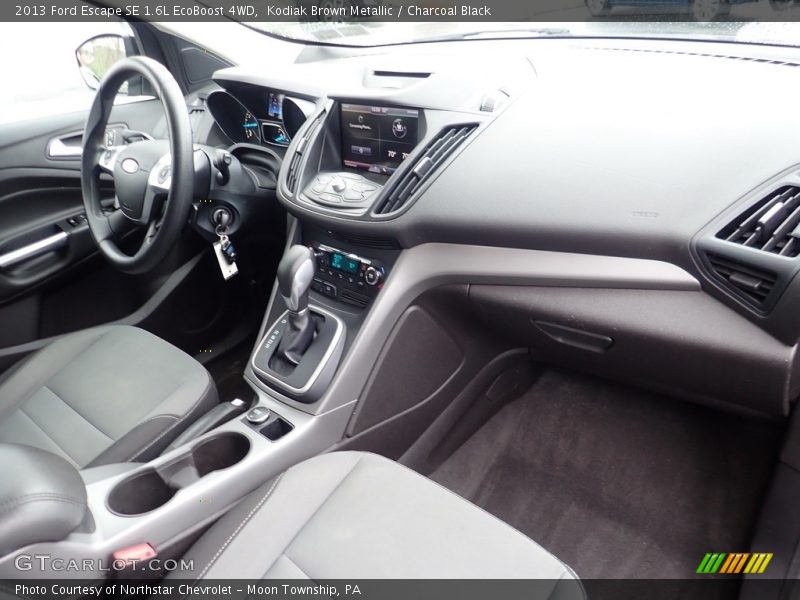 Kodiak Brown Metallic / Charcoal Black 2013 Ford Escape SE 1.6L EcoBoost 4WD