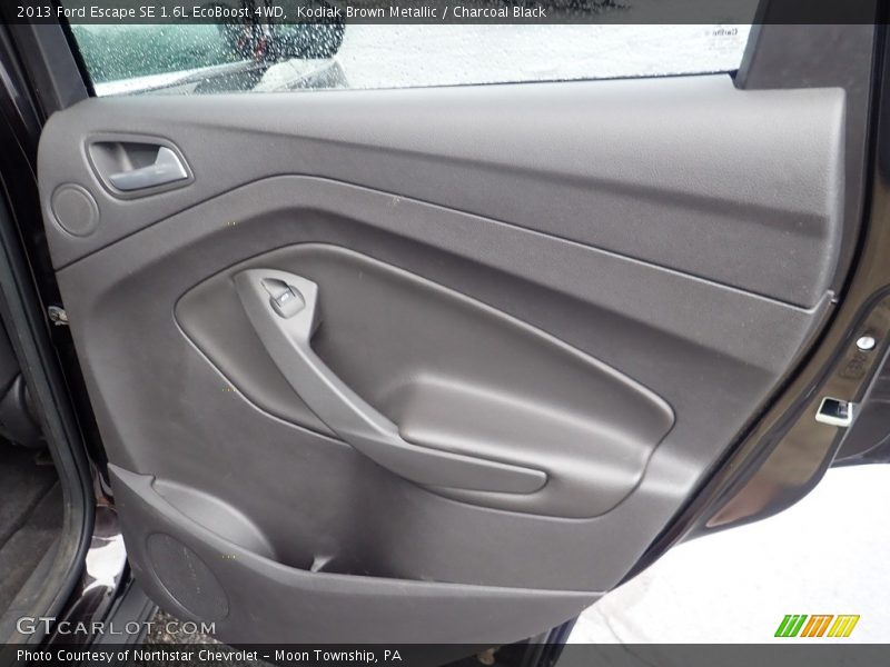 Kodiak Brown Metallic / Charcoal Black 2013 Ford Escape SE 1.6L EcoBoost 4WD