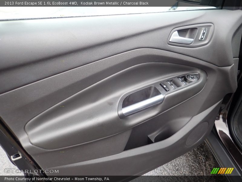 Kodiak Brown Metallic / Charcoal Black 2013 Ford Escape SE 1.6L EcoBoost 4WD