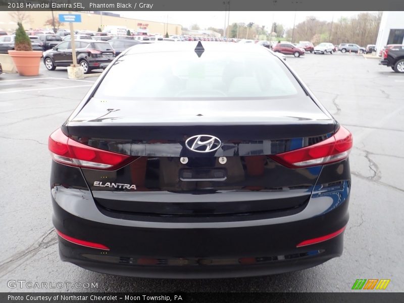 Phantom Black / Gray 2018 Hyundai Elantra SEL