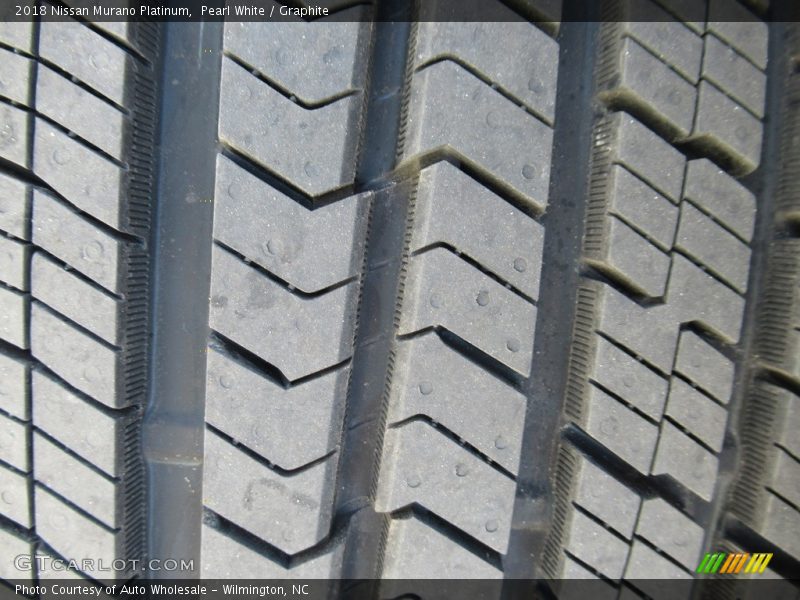 Pearl White / Graphite 2018 Nissan Murano Platinum