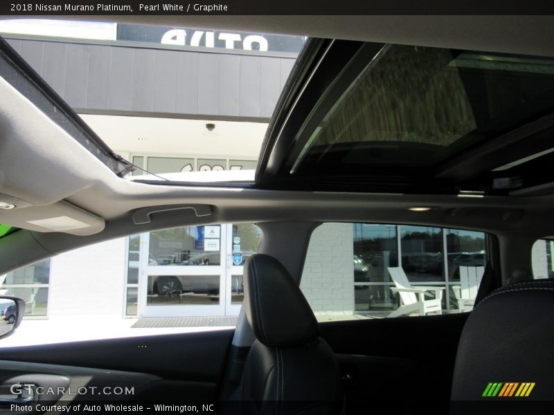Pearl White / Graphite 2018 Nissan Murano Platinum