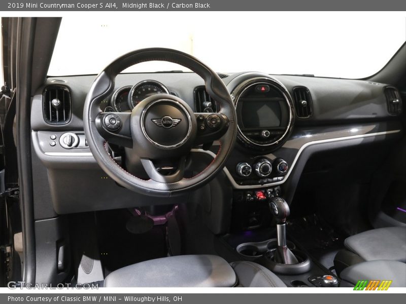 Midnight Black / Carbon Black 2019 Mini Countryman Cooper S All4