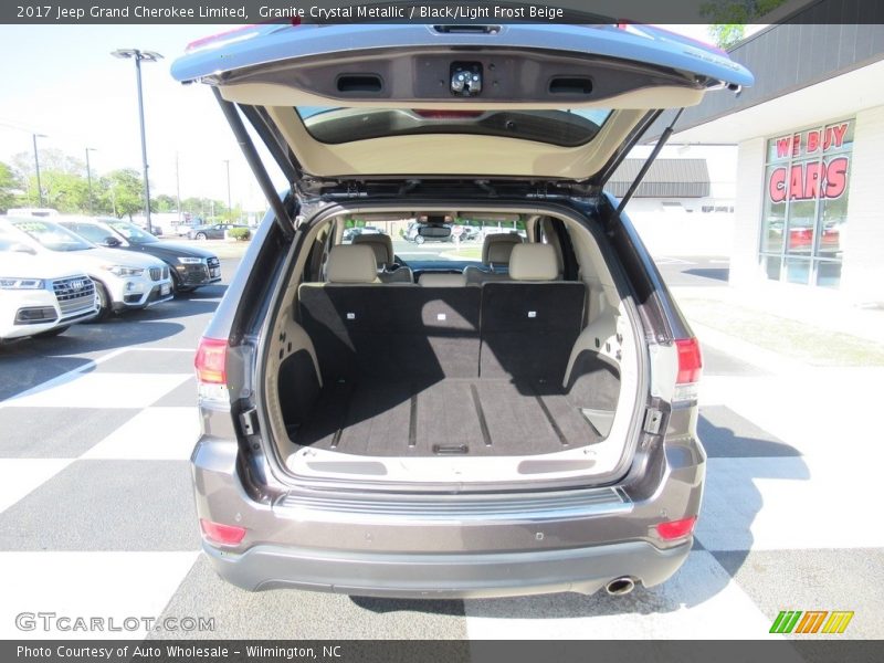 Granite Crystal Metallic / Black/Light Frost Beige 2017 Jeep Grand Cherokee Limited