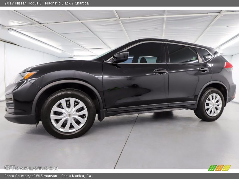 Magnetic Black / Charcoal 2017 Nissan Rogue S