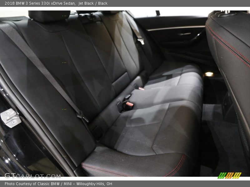 Jet Black / Black 2018 BMW 3 Series 330i xDrive Sedan