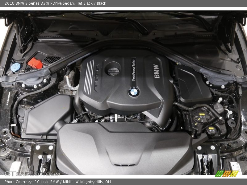 Jet Black / Black 2018 BMW 3 Series 330i xDrive Sedan