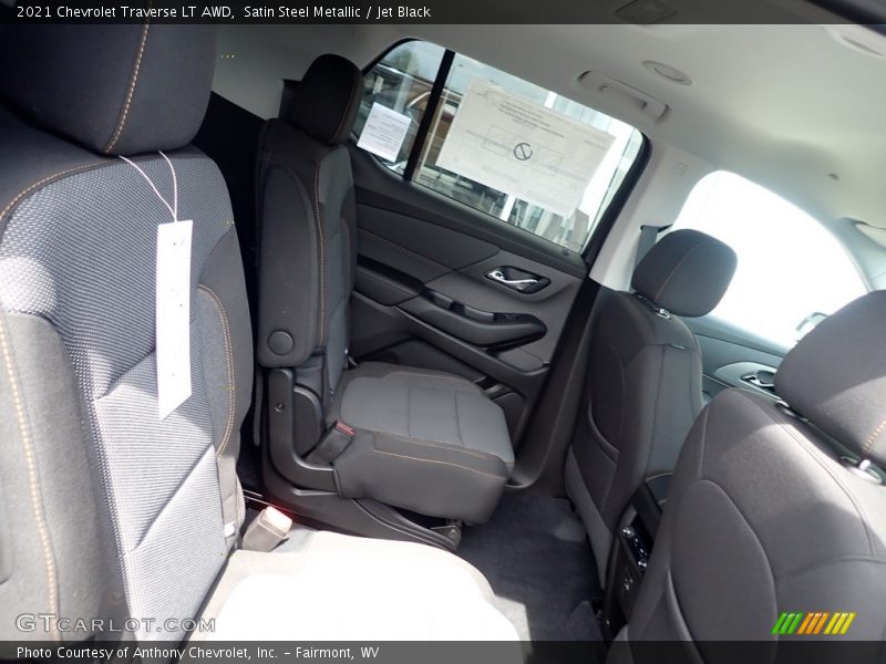 Satin Steel Metallic / Jet Black 2021 Chevrolet Traverse LT AWD