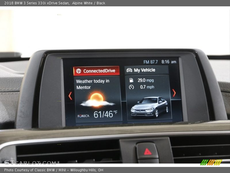 Alpine White / Black 2018 BMW 3 Series 330i xDrive Sedan