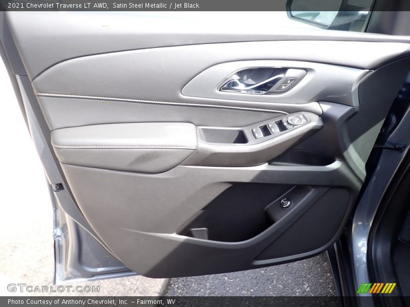 Satin Steel Metallic / Jet Black 2021 Chevrolet Traverse LT AWD