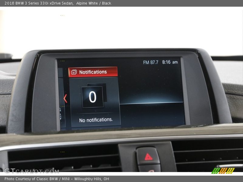 Alpine White / Black 2018 BMW 3 Series 330i xDrive Sedan