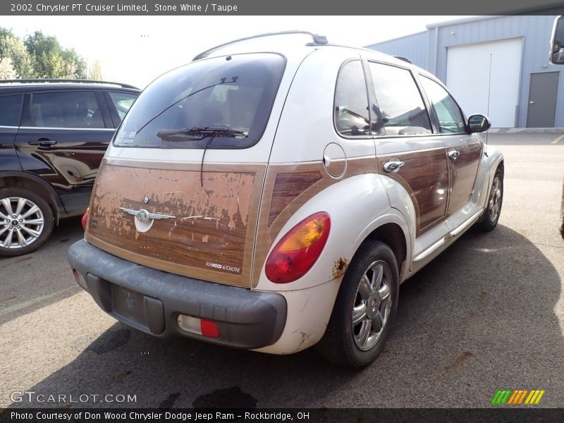 Stone White / Taupe 2002 Chrysler PT Cruiser Limited