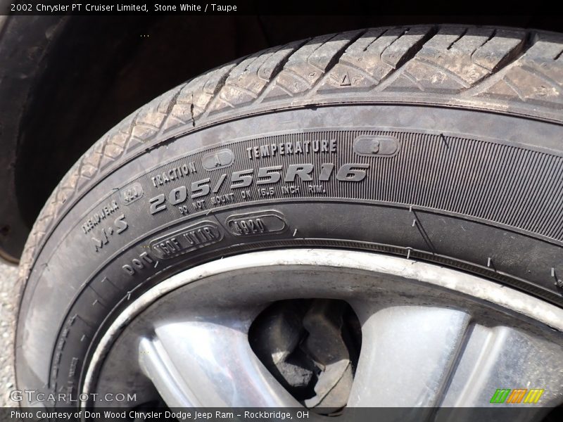Stone White / Taupe 2002 Chrysler PT Cruiser Limited