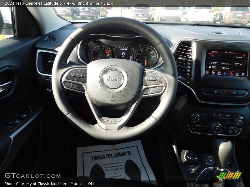 Bright White / Black 2021 Jeep Cherokee Latitude Lux 4x4