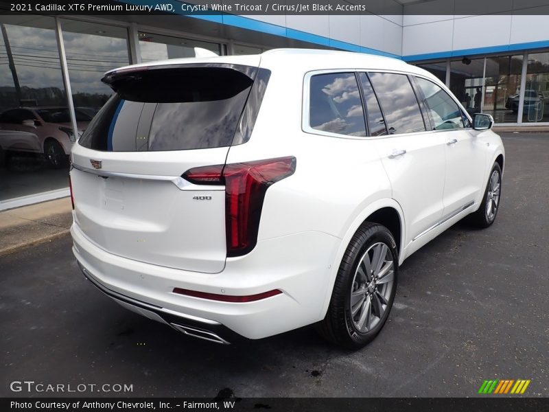 Crystal White Tricoat / Cirrus/Jet Black Accents 2021 Cadillac XT6 Premium Luxury AWD