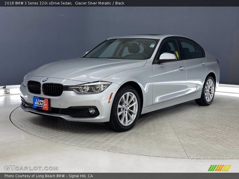 Glacier Silver Metallic / Black 2018 BMW 3 Series 320i xDrive Sedan