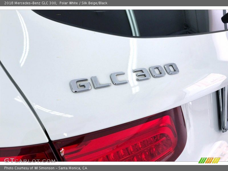Polar White / Silk Beige/Black 2018 Mercedes-Benz GLC 300