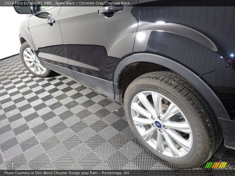 Agate Black / Chromite Gray/Charcoal Black 2019 Ford Escape SEL 4WD