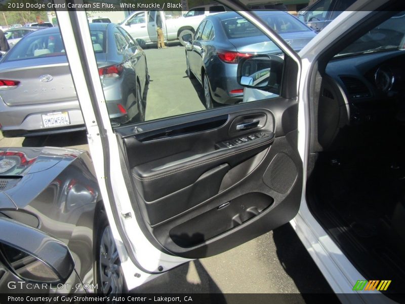 White Knuckle / Black 2019 Dodge Grand Caravan SE Plus