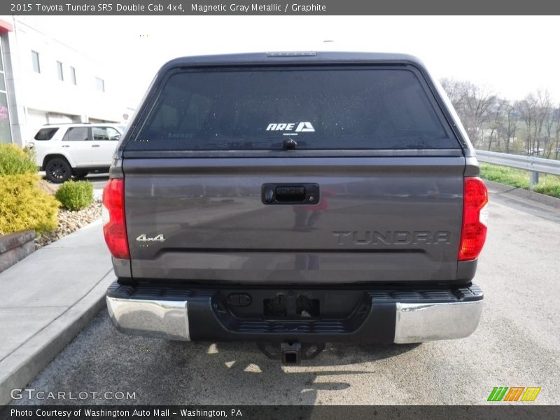 Magnetic Gray Metallic / Graphite 2015 Toyota Tundra SR5 Double Cab 4x4