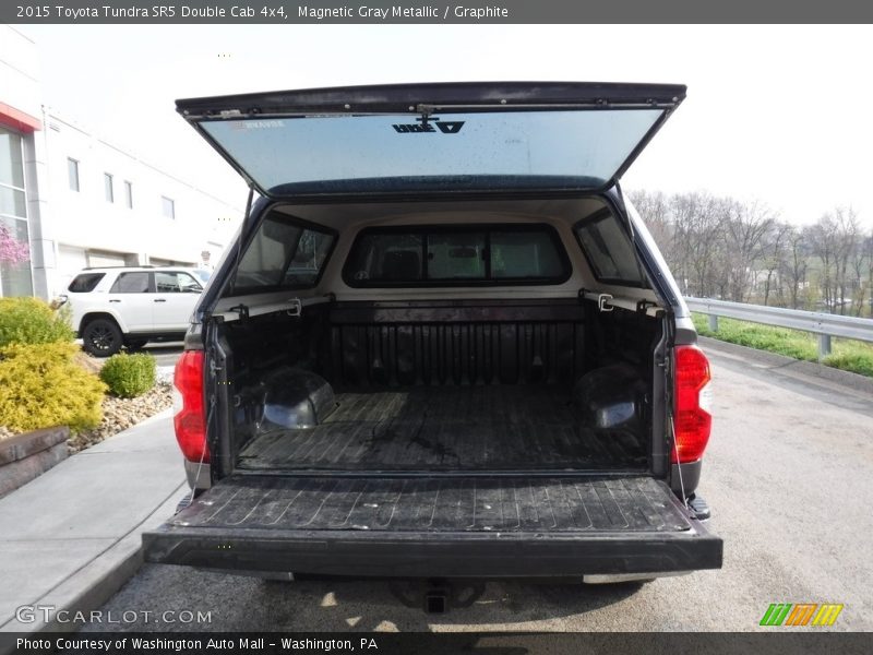 Magnetic Gray Metallic / Graphite 2015 Toyota Tundra SR5 Double Cab 4x4