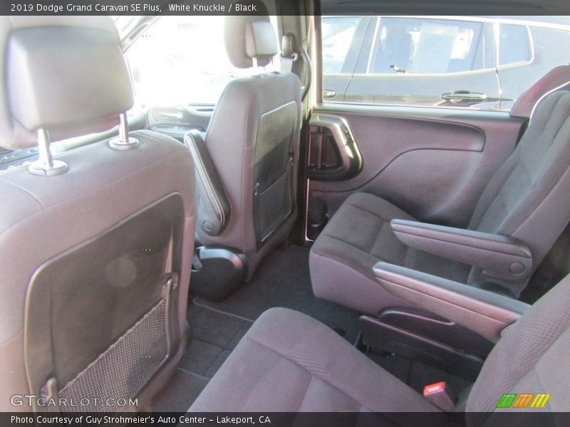 White Knuckle / Black 2019 Dodge Grand Caravan SE Plus